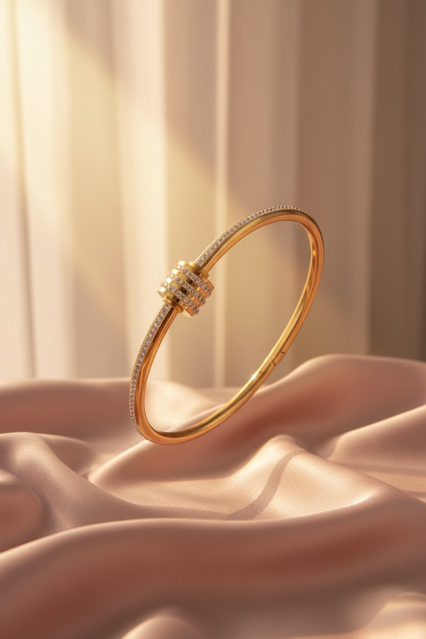 Circular Ring Inlaid Bangle Bracelet