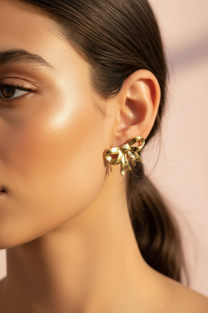 Bow Style Gold Earring