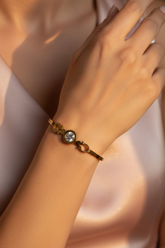 Elegant Golden Bangle Bracelet