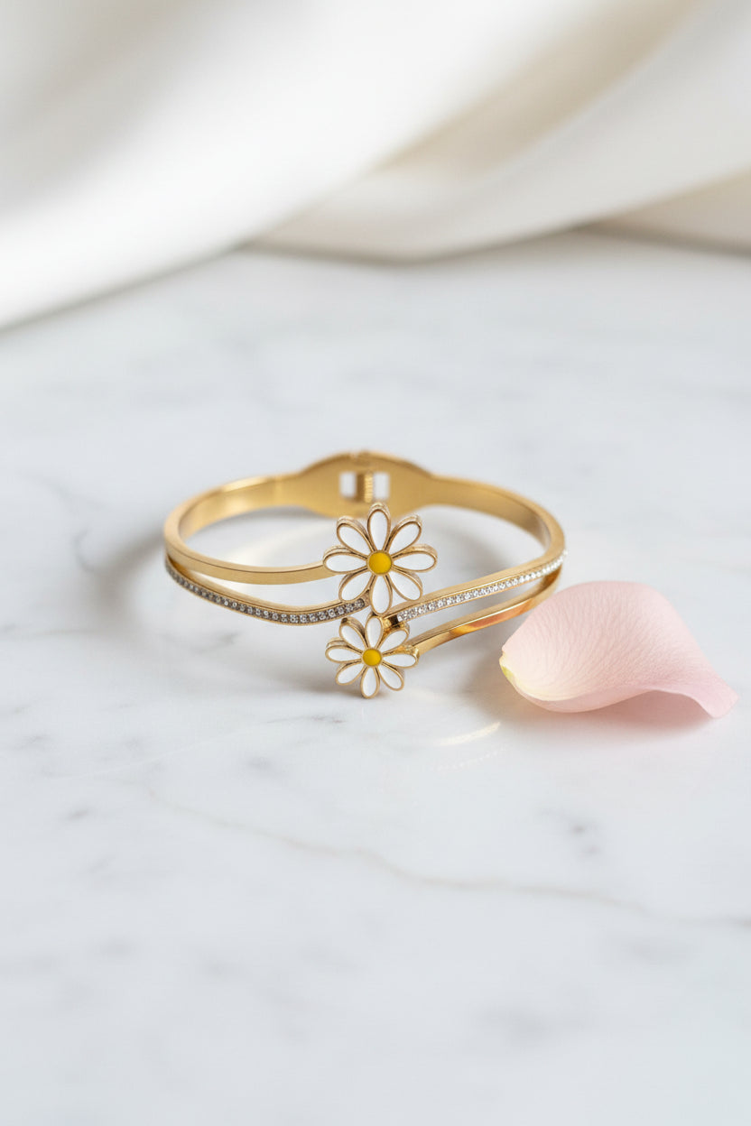 White Daisy Bangle Bracelet
