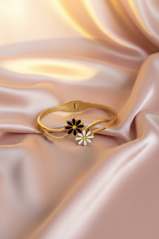 Daisy Bangle Bracelet